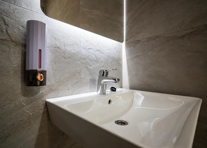 Airport-bus - 13 North - 8 塔林